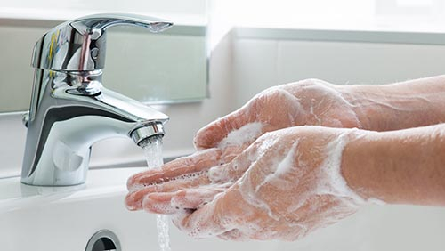 lavage main